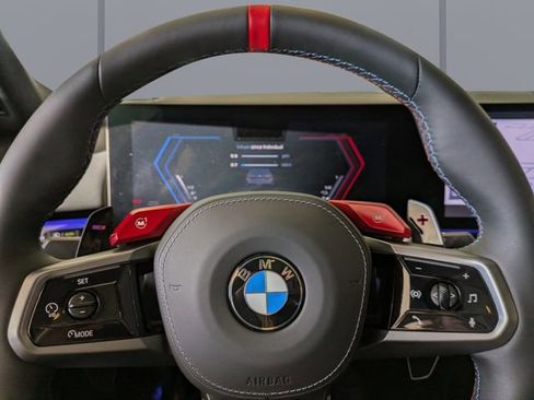 Used 2026 BMW M5 Base w/ Executive Package image 29