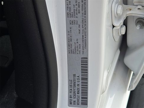 Used 2021 RAM 1500 Big Horn image 27