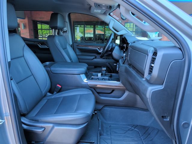 Used 2024 Chevrolet Silverado 1500 RST w/ Convenience Package II AWD/4WD image 33