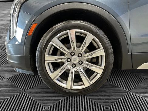 Used 2019 Cadillac XT4 Premium Luxury image 14