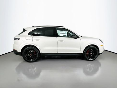 New 2026 Porsche Cayenne S AWD/4WD image 8