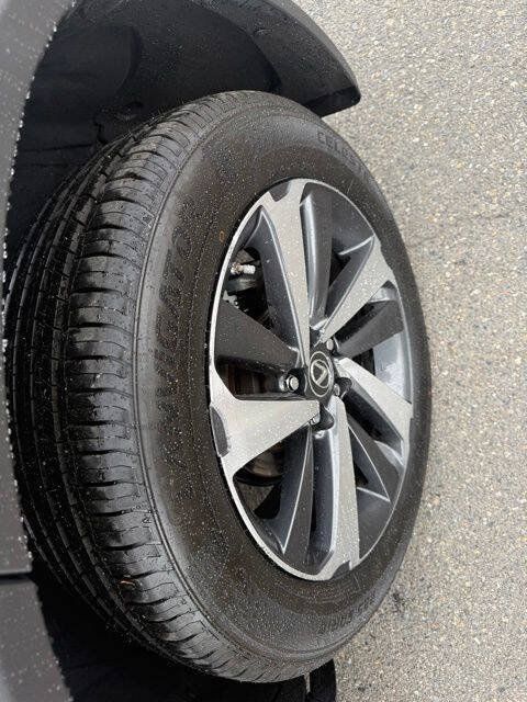 Used 2018 Lexus NX 300 AWD w/ Premium Package image 9