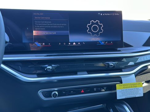 New 2026 BMW X6 xDrive40i w/ Climate Comfort Package image 21