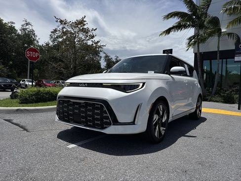 Used 2023 Kia Soul GT-Line w/ GT-Line Technology Package FWD image 31