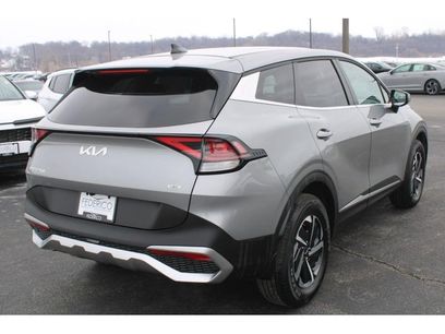 Used 2025 Kia Sportage LX