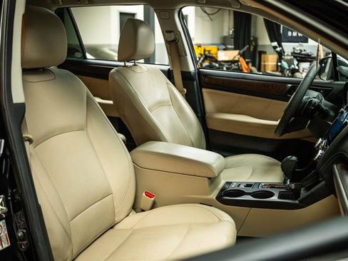 Used 2019 Subaru Outback 2.5i Limited w/ Popular Package #2 image 15