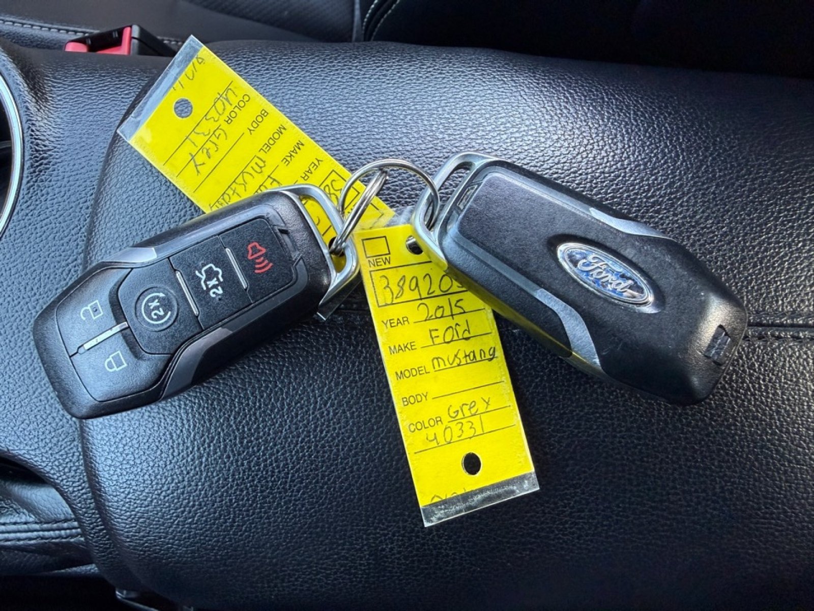 Used 2015 Ford Mustang Premium RWD image 36