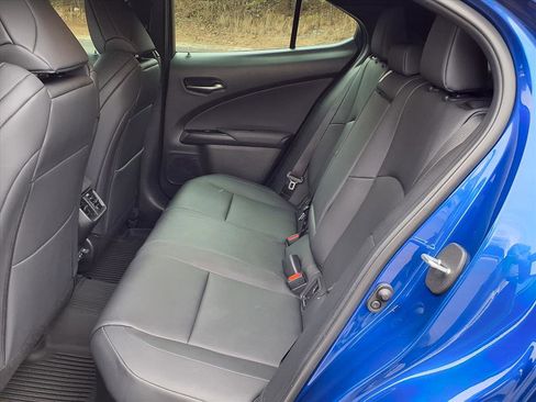 Used 2023 Lexus UX 250h F Sport image 11