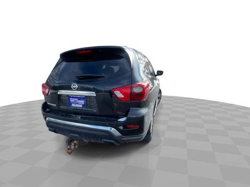 Used 2018 Nissan Pathfinder S image 9