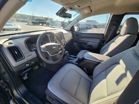 Used 2018 Chevrolet Colorado W/T w/ WT Convenience Package image 10