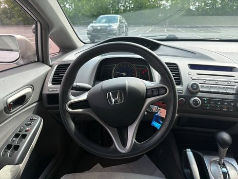 Used 2011 Honda Civic LX image 12