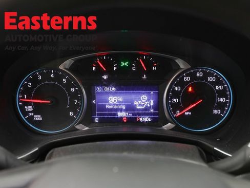 Used 2021 Chevrolet Equinox LT FWD image 17