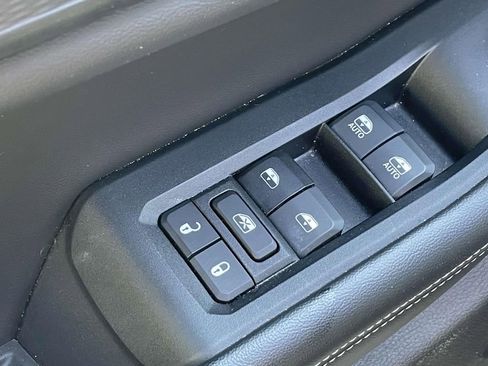 Used 2024 Jeep Grand Cherokee L Laredo image 18