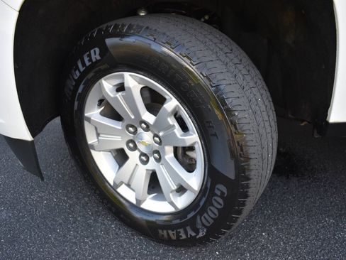 Used 2021 Chevrolet Colorado LT w/ Safety Package RWD image 43