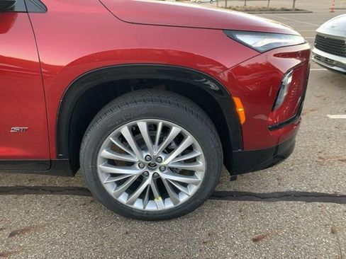 New 2026 Buick Enclave Sport Touring w/ Power Package image 2