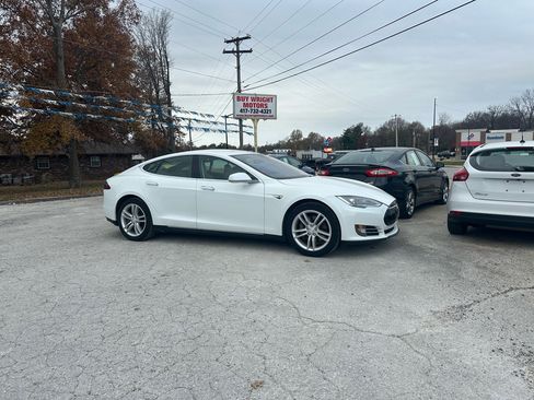 Used 2014 Tesla Model S 60 image 2