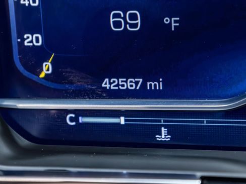 Used 2022 Chevrolet Silverado 1500 LT Trail Boss w/ LT Trail Boss Premium Package image 17