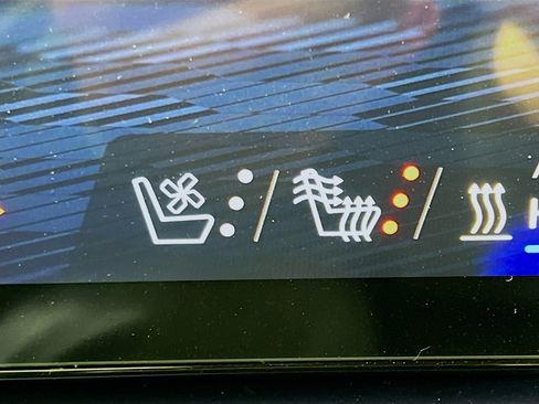 New 2026 Chevrolet Equinox EV LT image 20