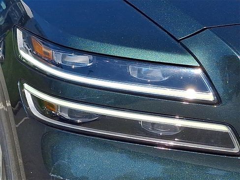 Used 2023 Genesis GV80 3.5T Advanced + image 10