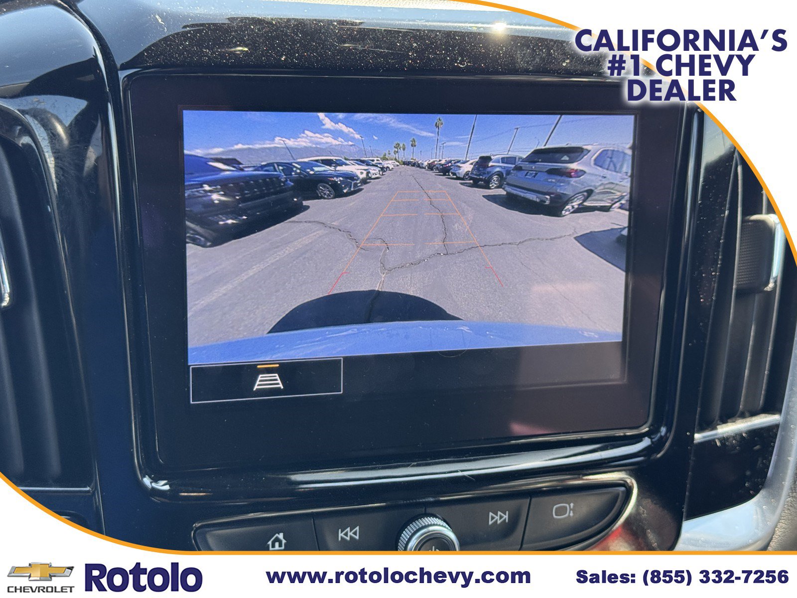 Used 2022 Chevrolet Traverse LT w/ LPO, Floor Liner Package FWD image 20