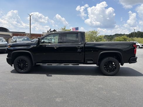 New 2026 Chevrolet Silverado 3500 LTZ AWD/4WD image 8