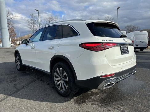 Certified 2023 Mercedes-Benz GLC 300 4MATIC image 5