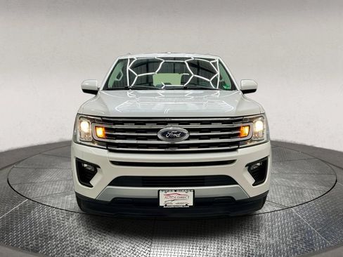 Used 2019 Ford Expedition XLT image 3
