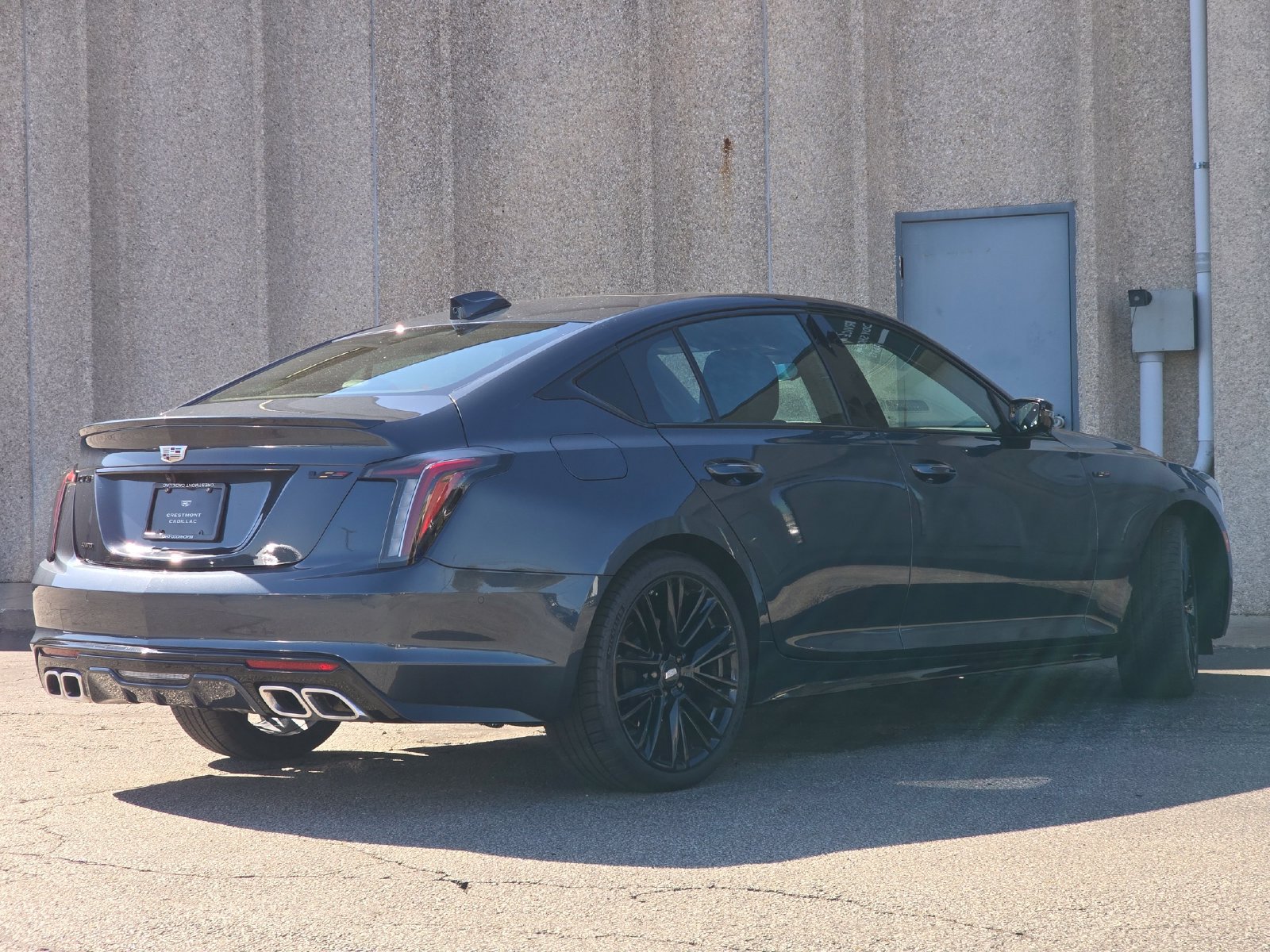 Certified 2025 Cadillac CT5 V w/ LPO, ONYX Package AWD/4WD image 8