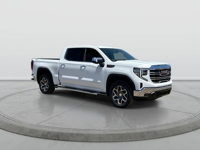 New 2026 GMC Sierra 1500 SLT w/ SLT Premium Plus Package