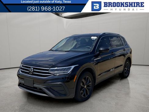 Used 2024 Volkswagen Tiguan Wolfsburg Edition FWD image 1