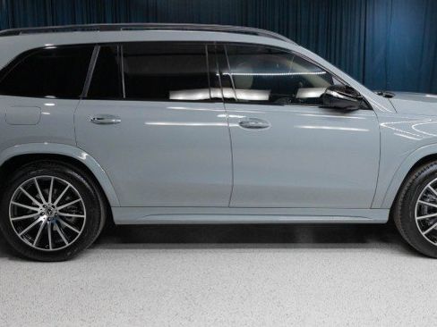 New 2026 Mercedes-Benz GLS 450 4MATIC image 4