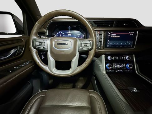 Used 2022 GMC Yukon XL Denali image 31