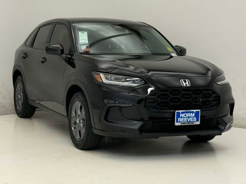 New 2026 Honda HR-V LX image 3