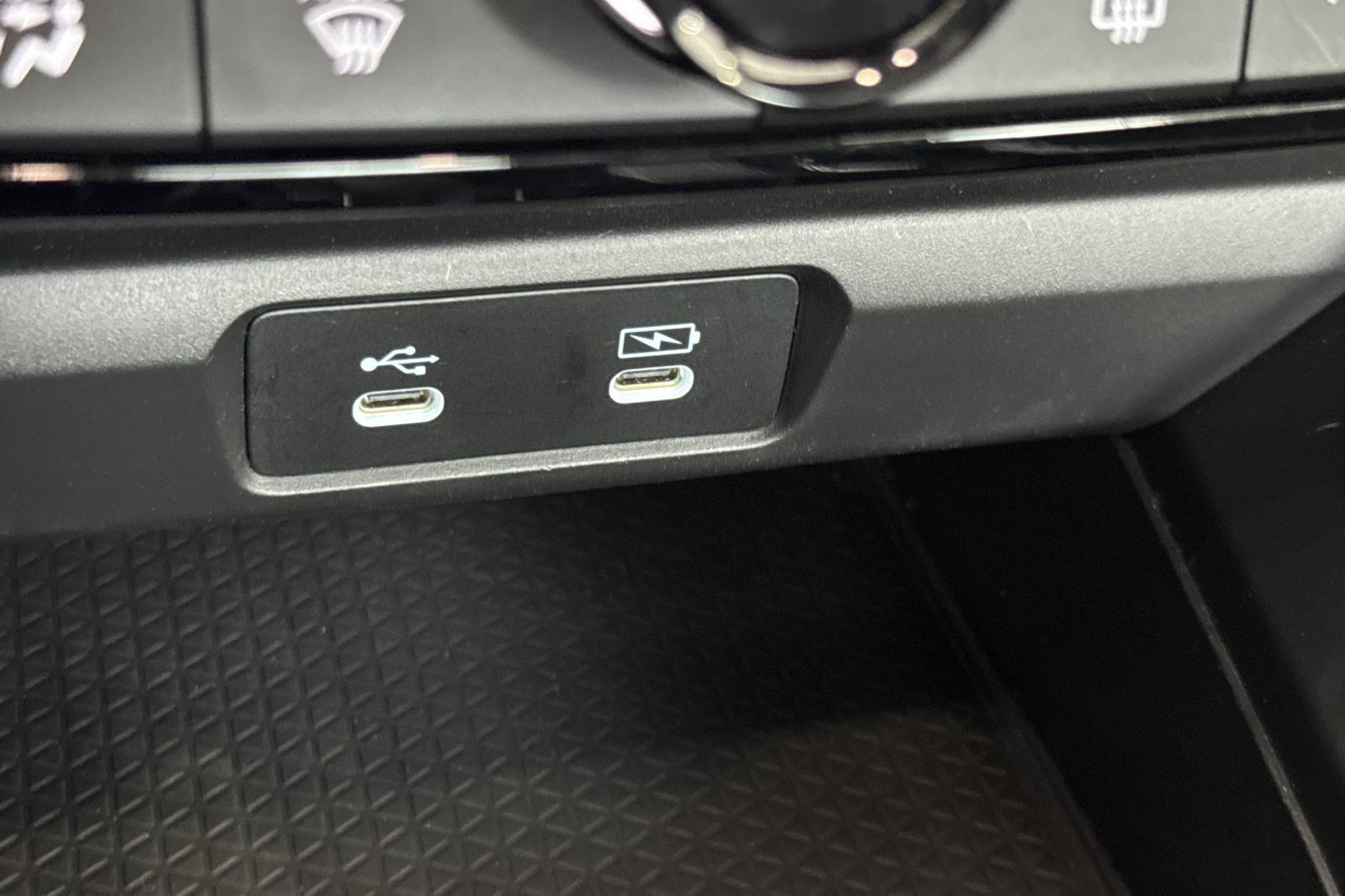 Used 2023 Honda Accord Sport image 39
