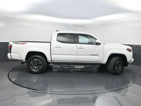 Used 2023 Toyota Tacoma TRD Sport w/ Technology Package AWD/4WD image 42