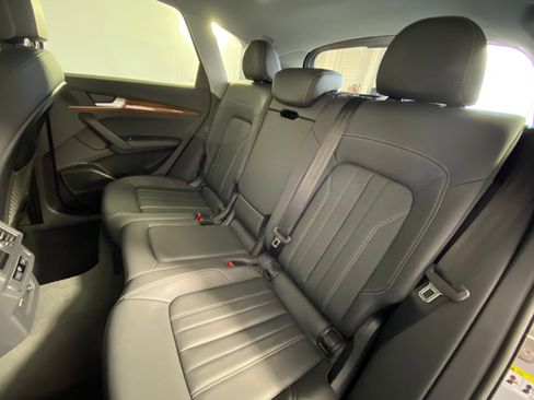 Used 2023 Audi Q5 2.0T Premium Plus w/ Premium Plus Package image 29