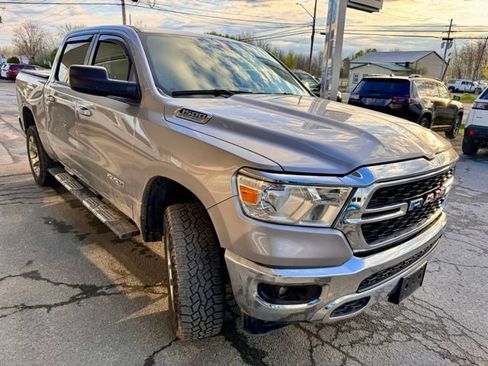 Used 2022 RAM 1500 Big Horn AWD/4WD image 6