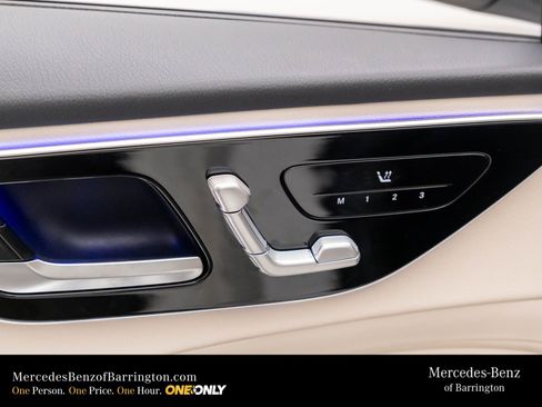 New 2026 Mercedes-Benz C 300 4MATIC Sedan image 16