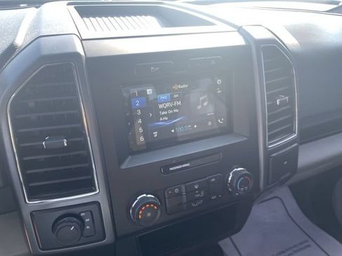 Used 2018 Ford F150 XLT AWD/4WD image 18