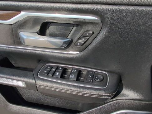 Used 2022 RAM 1500 Laramie image 15