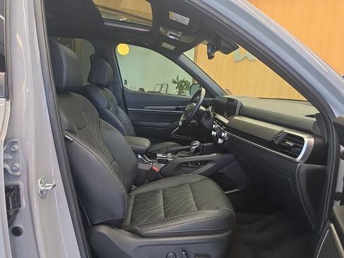 Certified 2025 Kia Telluride EX X-Line AWD/4WD image 56