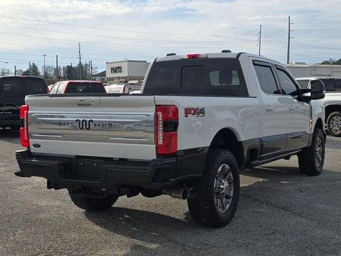 Used 2025 Ford F350 King Ranch w/ FX4 Off-Road Package image 5