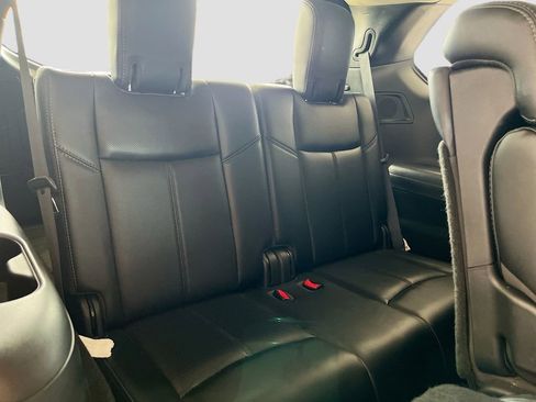 Used 2019 Nissan Pathfinder Platinum w/ Cargo Package image 29