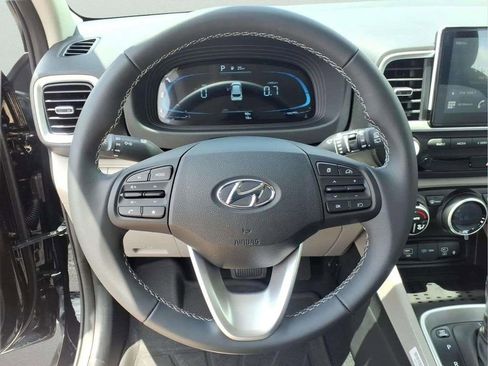 New 2026 Hyundai Venue SEL FWD image 14