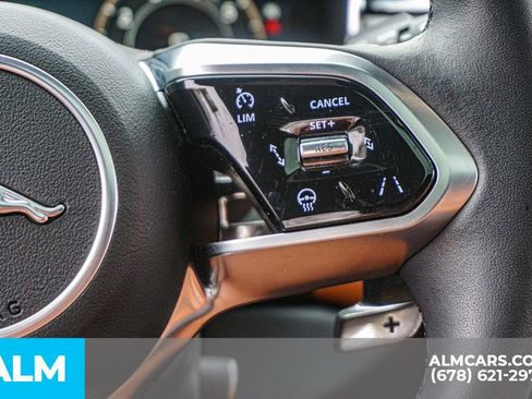 Used 2024 Jaguar XF R-Dynamic SE image 29