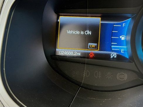 Used 2023 Ford Edge SEL w/ Convenience Package AWD/4WD image 31