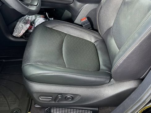 Certified 2025 Toyota Sienna Platinum AWD/4WD image 14