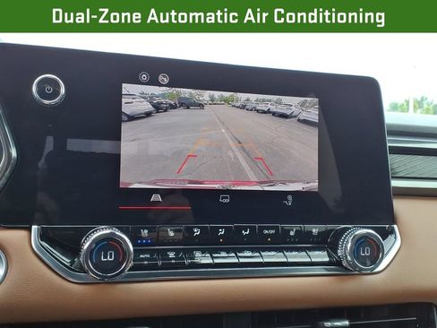 Certified 2023 GMC Canyon AT4 w/ LPO, Sports Bar Package AWD/4WD image 28