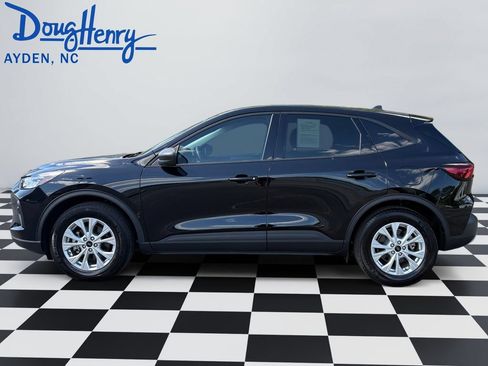 Used 2025 Ford Escape Active FWD image 2
