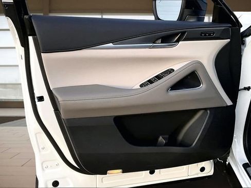 Used 2026 INFINITI QX60 Luxe w/ Cargo Package image 23